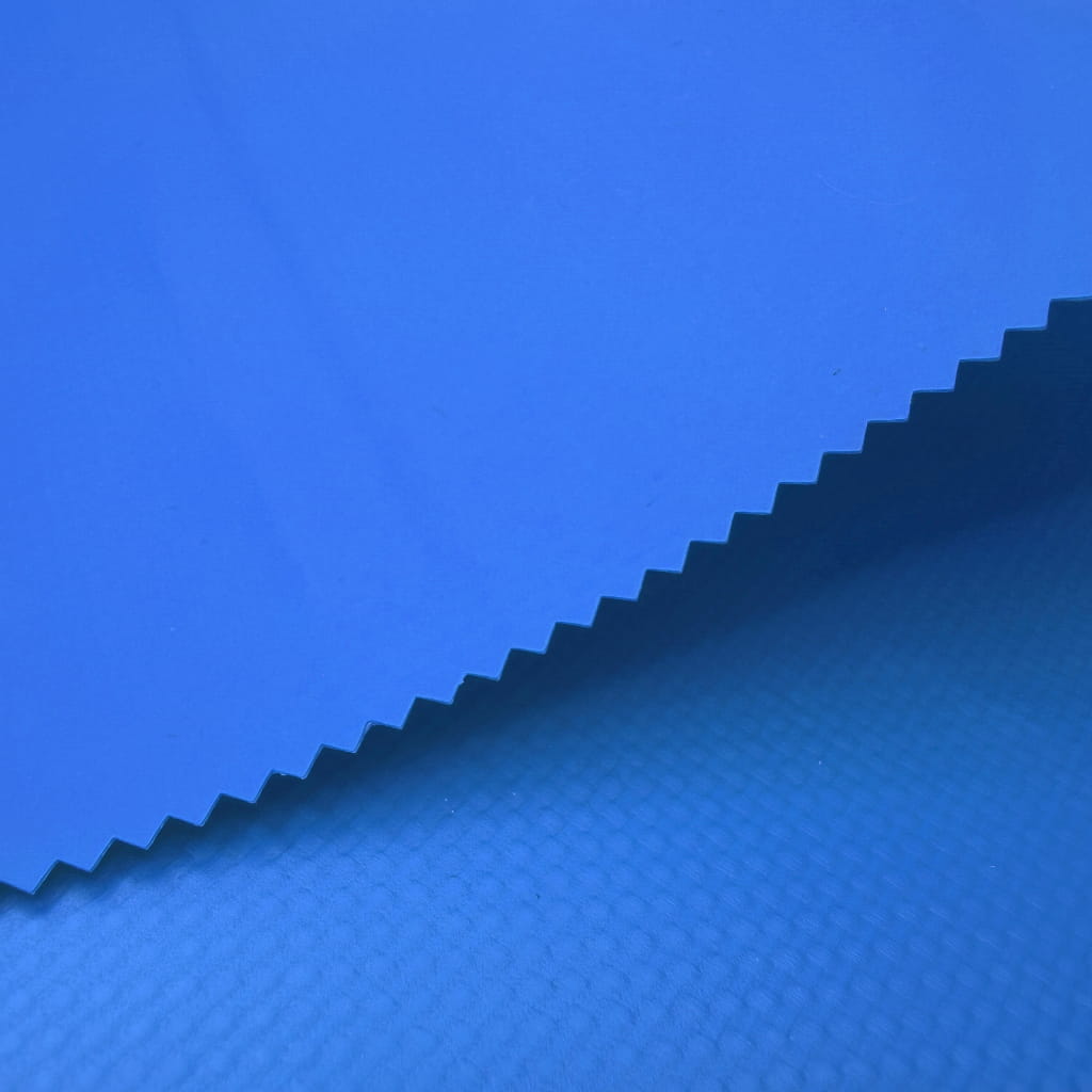 ПВХ ТКАНЬ Polystar-SL 650г/м2 голубой RAL 5015 мат. -30С 2,5м 65м