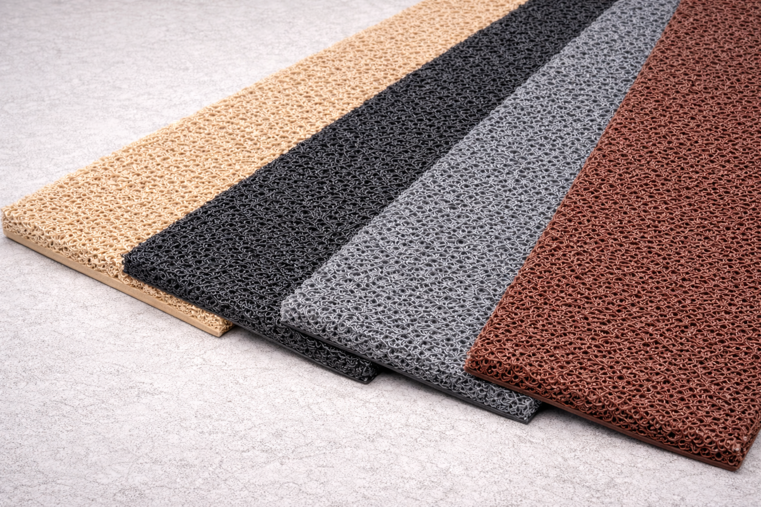 ПВХ ковёр «Спагетти» - практичное покрытие для входных зон