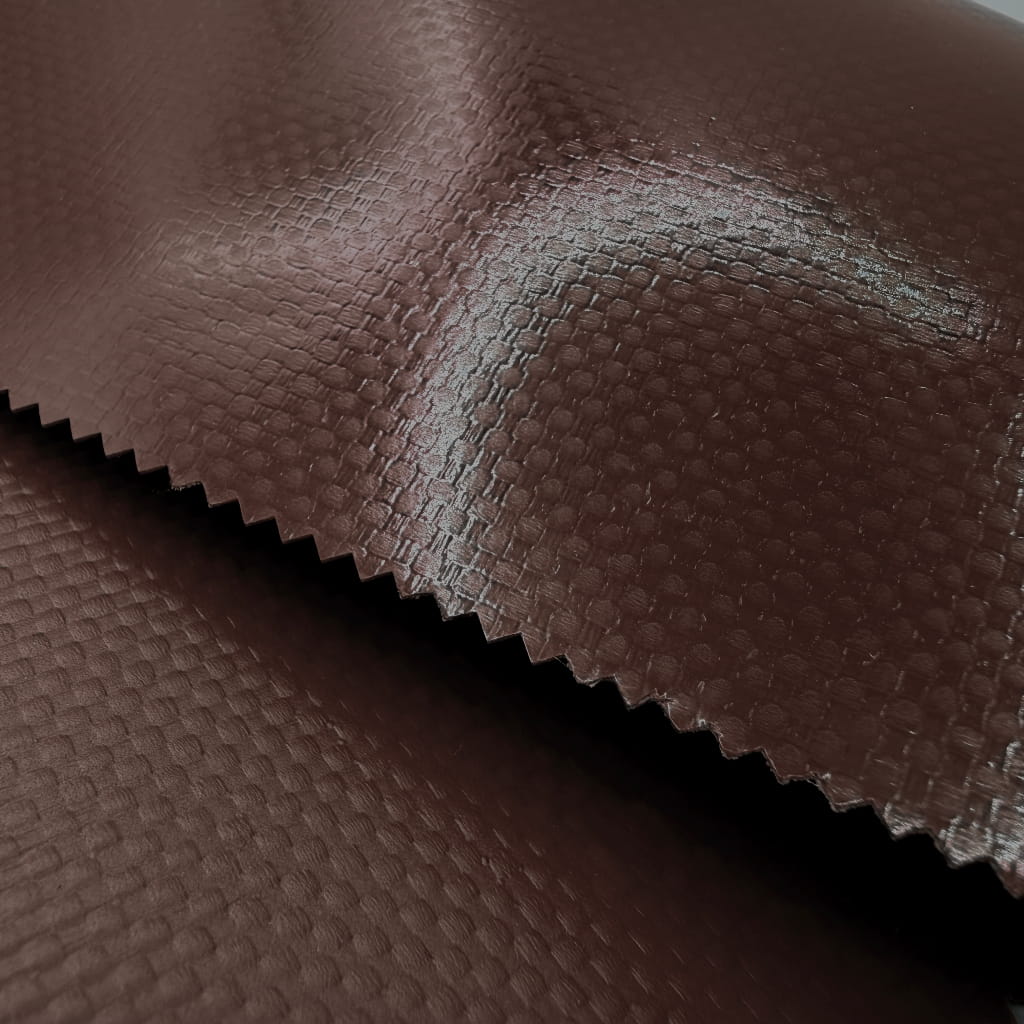 ПВХ ТКАНЬ МТ1 630г/м2 коричневый RAL 8017 1 ст. лак гл. -30С 2,5м 65м